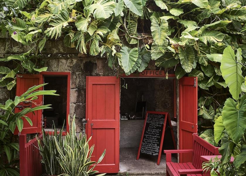  Gingerland Check-in Check-out Kiosk
