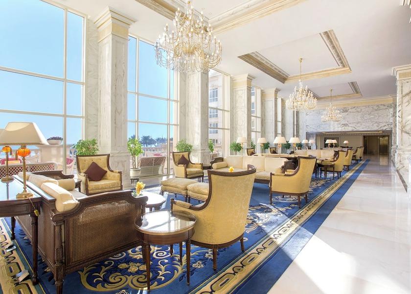 Hawalli Salmiya Lobby sitting area