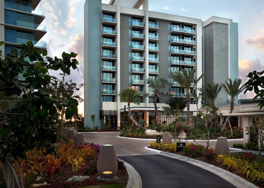  Seven Mile Beach Exterior Detail