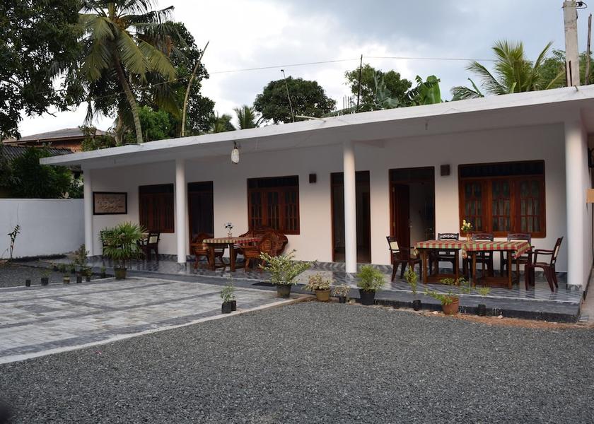 Matara District Weligama Interior Entrance