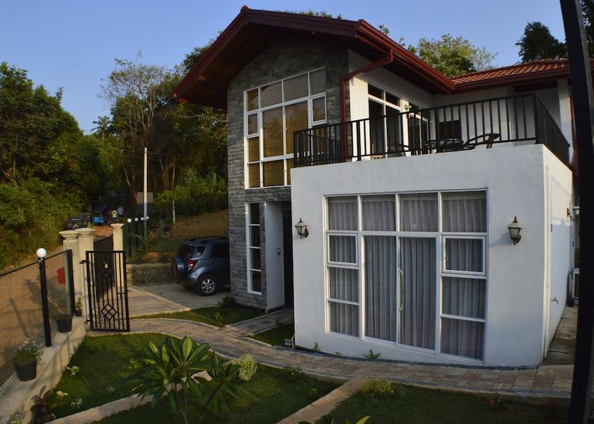 Southern Province Unawatuna Property grounds