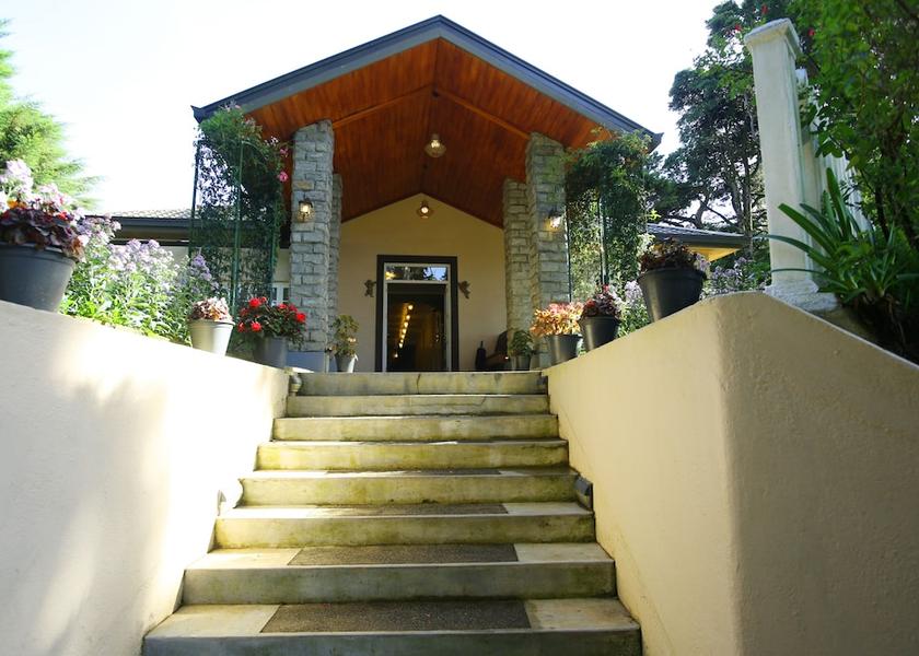 Nuwara Eliya District Nuwara Eliya Entrance