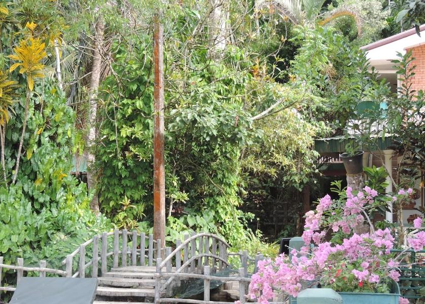 Southern Province Deniyaya Property grounds
