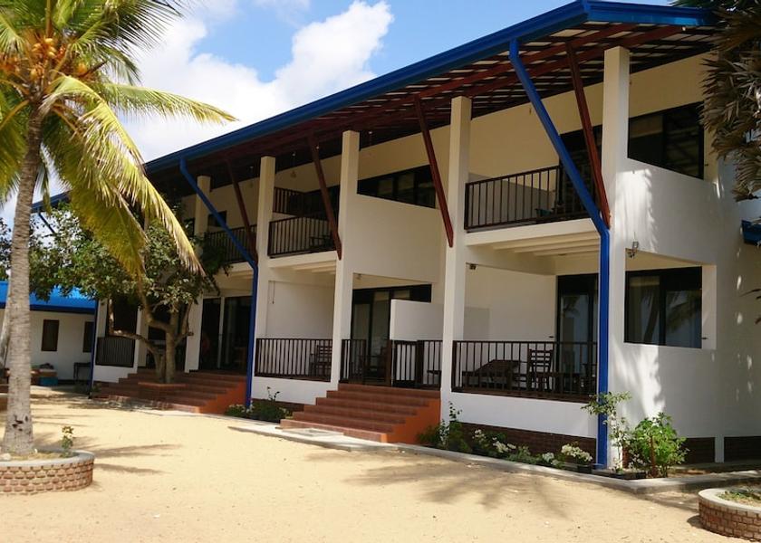 Puttalam District Kalpitiya Exterior Detail