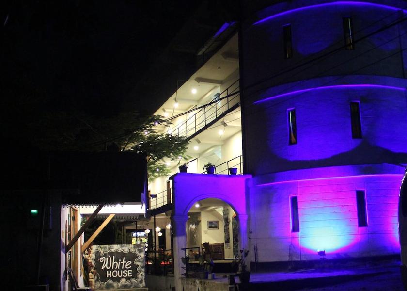 Nuwara Eliya District Nallathanniya Room