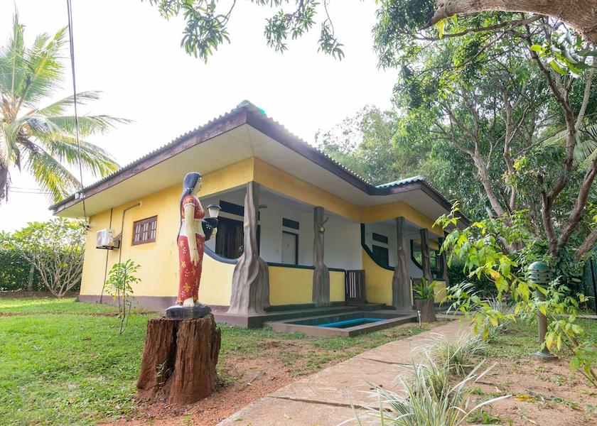 Central Province Sigiriya Room