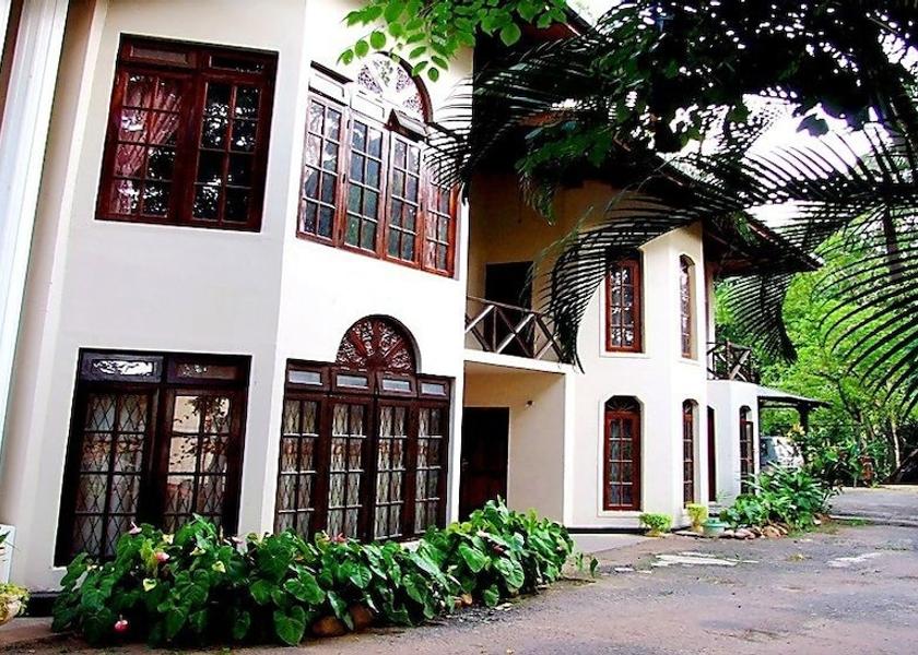 Central Province Kandy Front of property