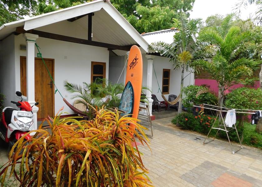 Ampara District Arugam Facade