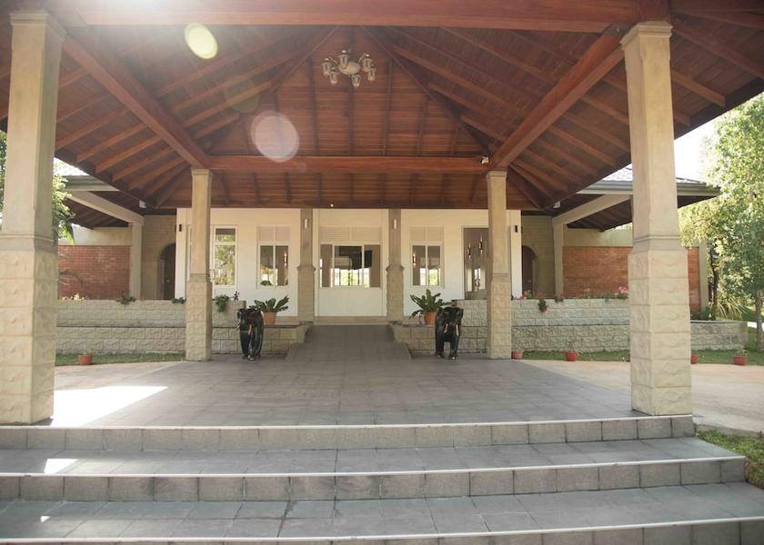 Anuradhapura District Habarana Facade