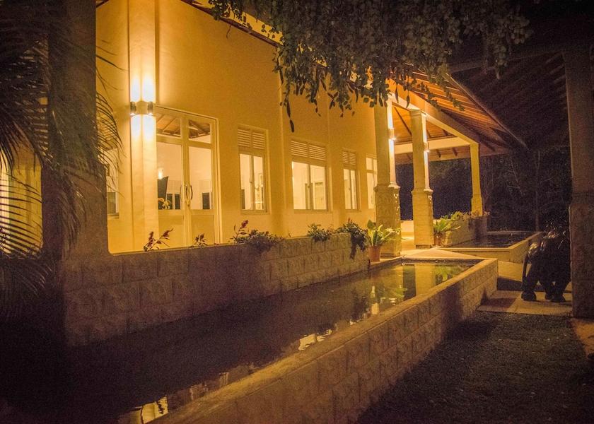 Anuradhapura District Habarana Exterior Detail