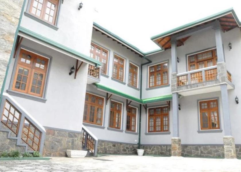 Central Province Nuwara Eliya Front of property