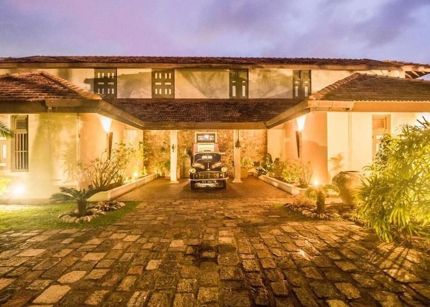 Gampaha District Negombo Primary image