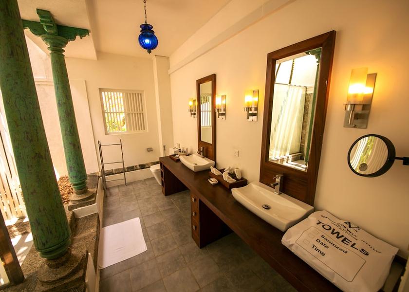 Southern Province Bentota Bathroom
