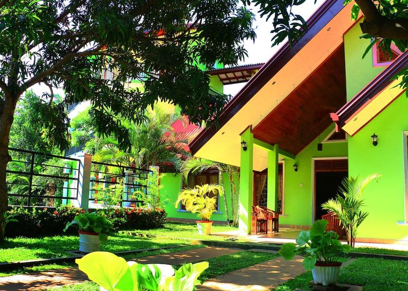 Hambantota District Tissamaharama Property Grounds