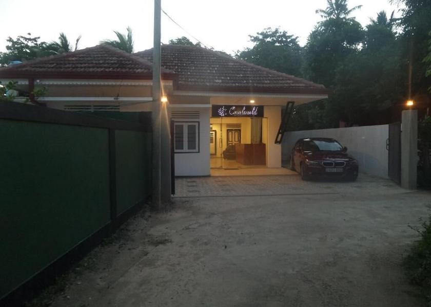 Matara District Mirissa Parking