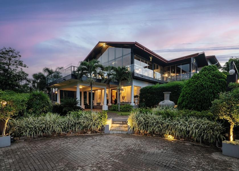 Central Province Kandy Facade