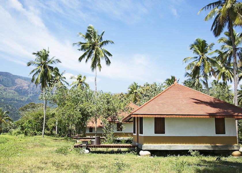 Monaragala District Wellawaya Exterior Detail