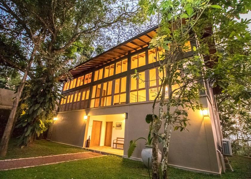 Central Province Kandy Exterior detail