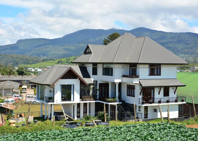 Nuwara Eliya District Nuwara Eliya Facade