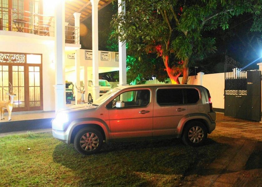 Kalutara District Wadduwa Exterior Detail