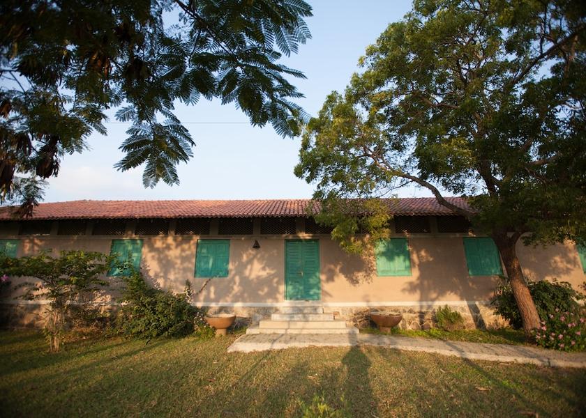 Southern Province Kirinda Facade