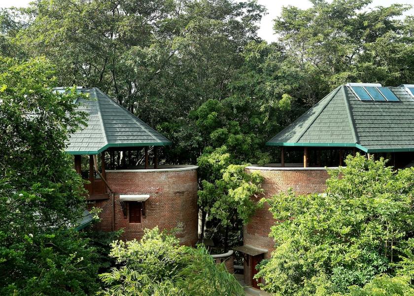 Sabaragamuwa Province Udawalawa Exterior