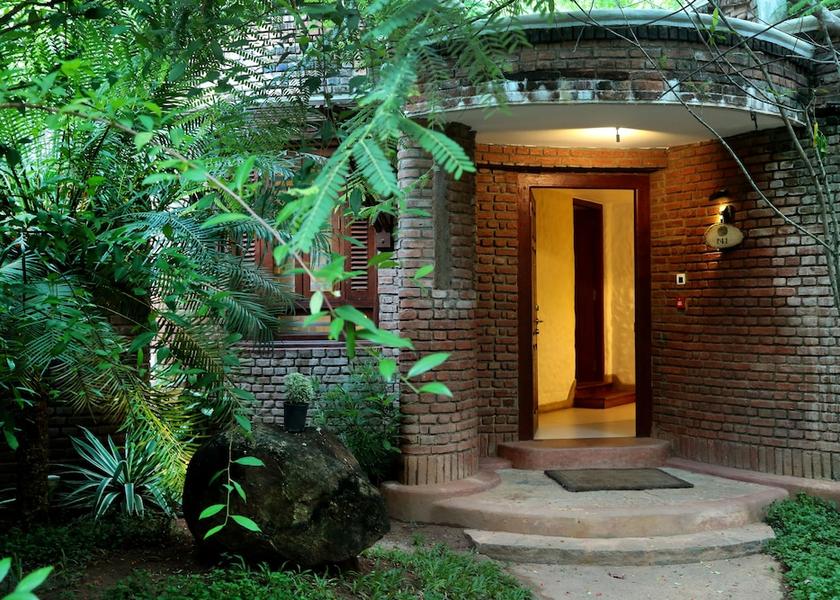 Sabaragamuwa Province Udawalawa Room