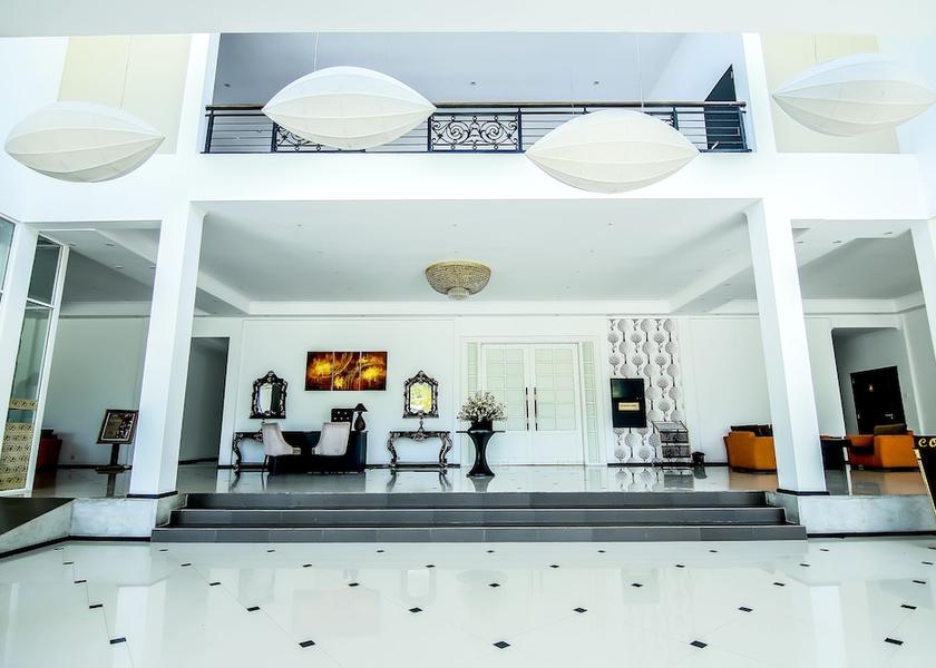 Gampaha District Veyangoda Interior Entrance