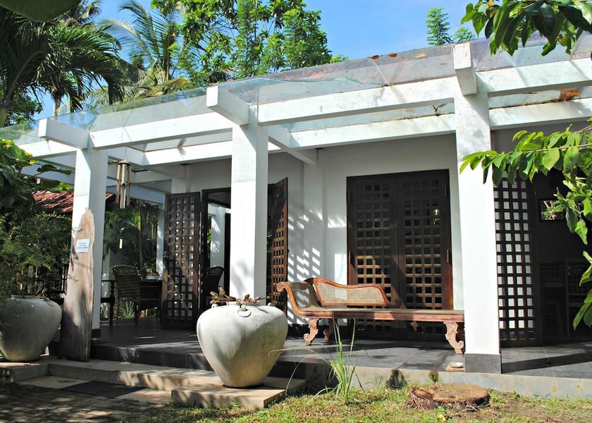 Matara District Weligama Facade