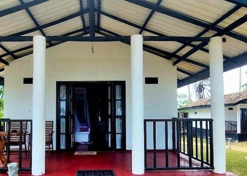 Southern Province Rekawa Room