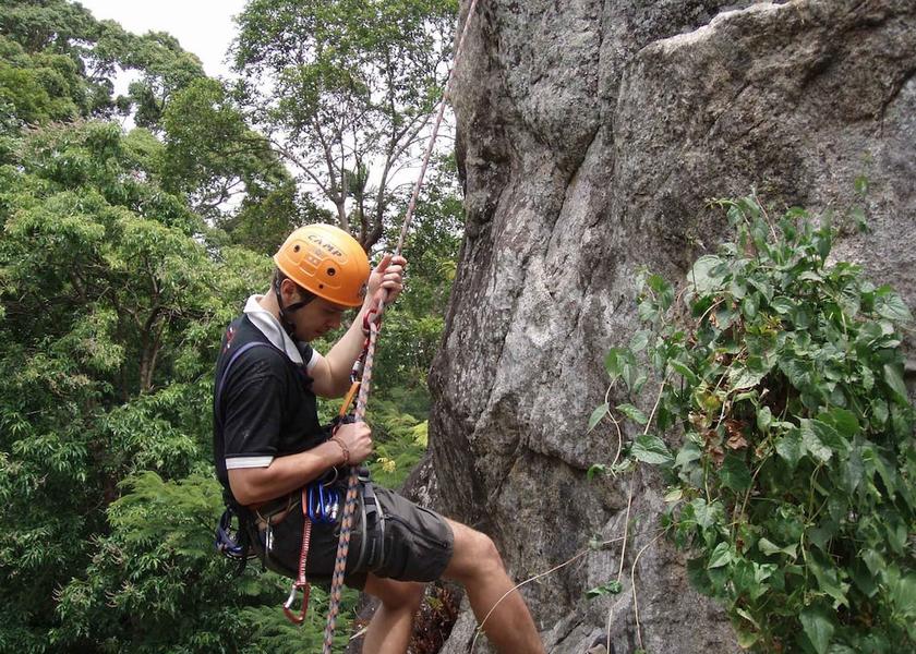 Sabaragamuwa Province Belihuloya Outdoor rock climbing