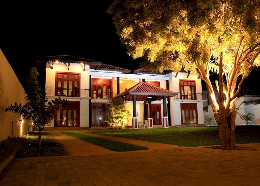 Gampaha District Negombo Entrance