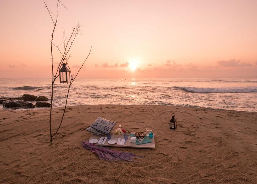 Ampara District Pottuvil Beach