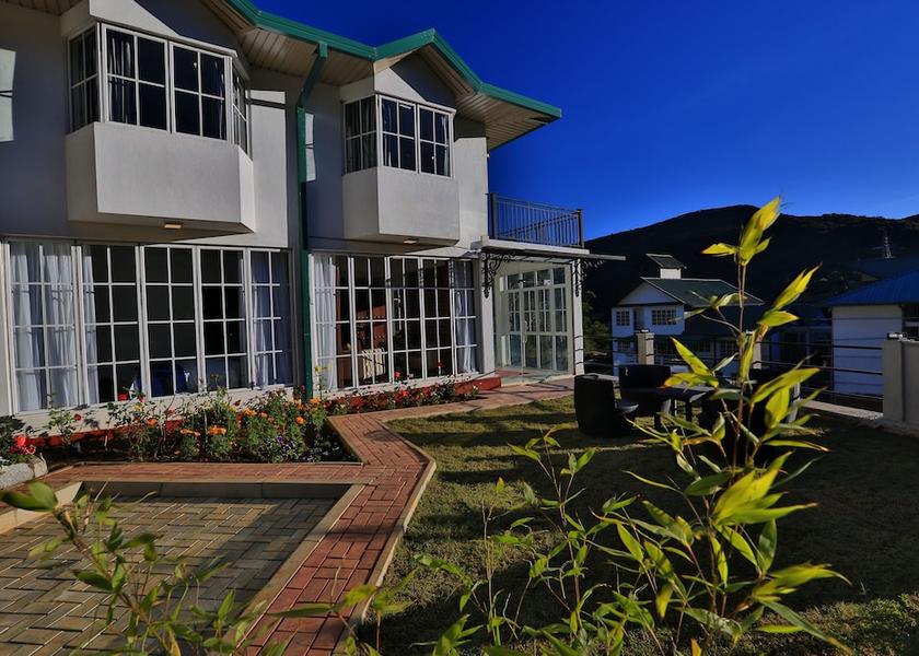 Nuwara Eliya District Nuwara Eliya Entrance