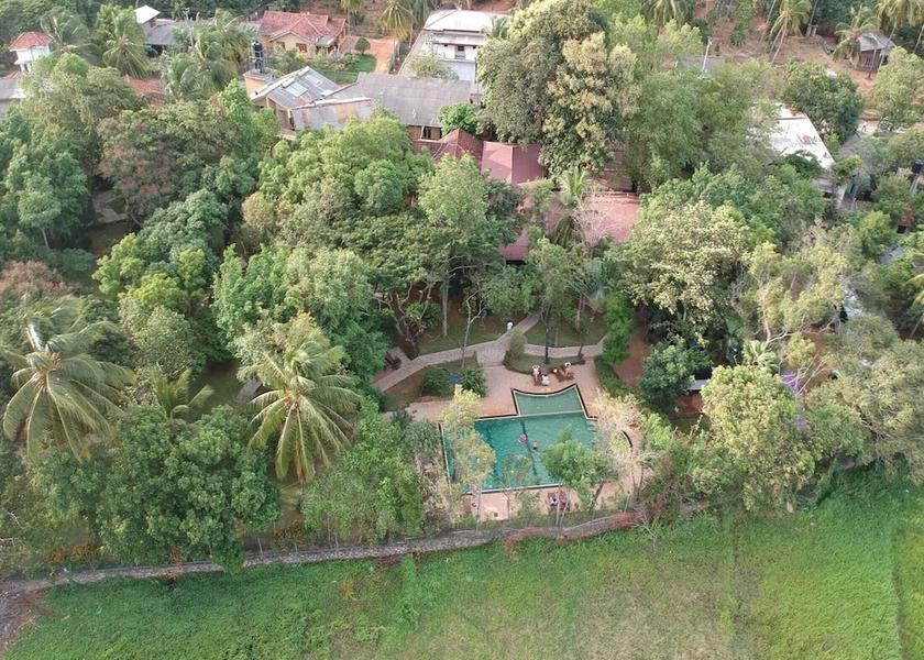 Central Province Dambulla Exterior Detail