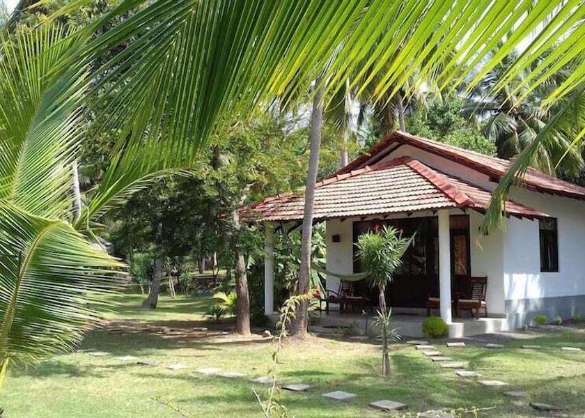 Southern Province Tangalle Room