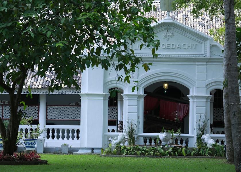 Galle District Unawatuna Facade