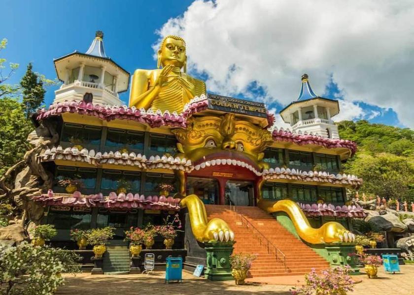 Central Province Dambulla Exterior Detail