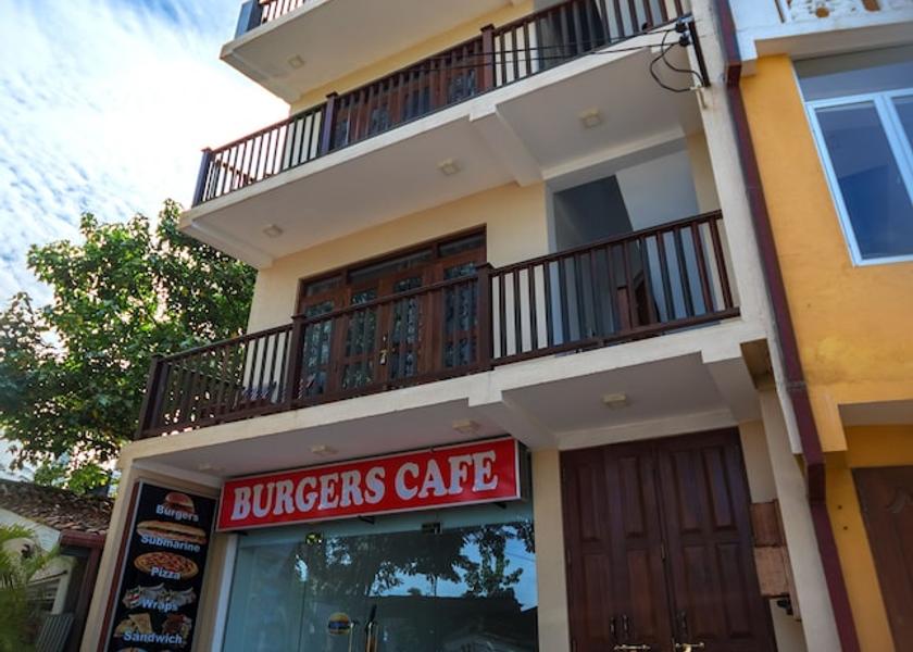 Galle District Unawatuna Interior Entrance