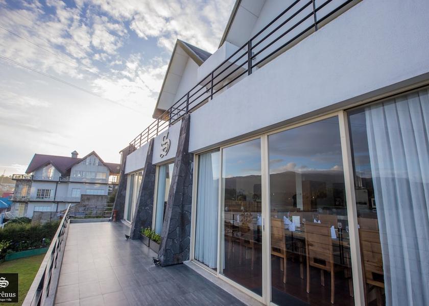 Nuwara Eliya District Nuwara Eliya Facade