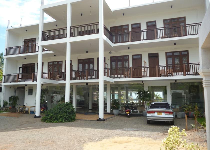 Galle District Hikkaduwa Facade