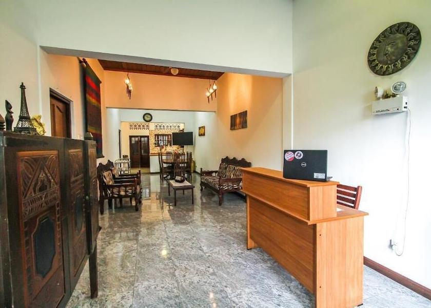 Western Province Mount Lavinia Lobby