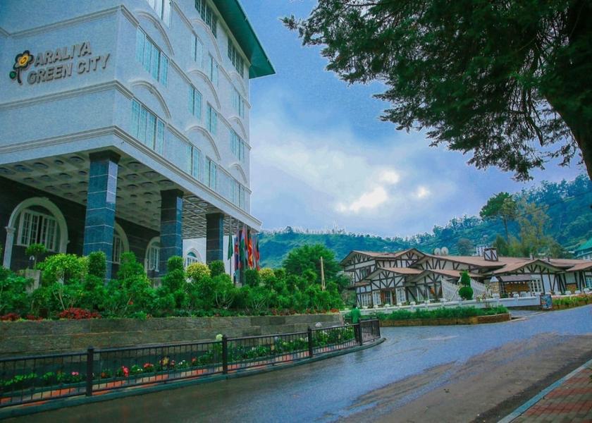 Central Province Nuwara Eliya Front of property