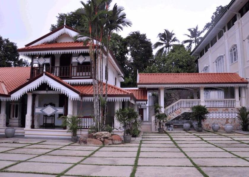 Sabaragamuwa Province Ratnapura Property grounds
