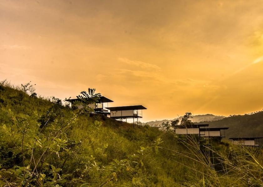 Kandy District Panwila Exterior Detail