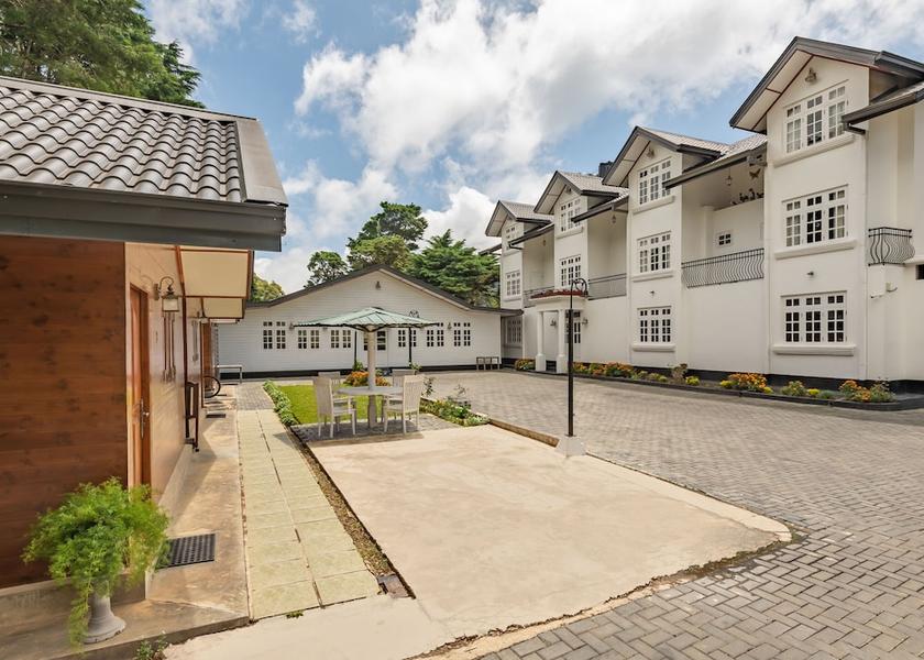 Central Province Nuwara Eliya Front of property