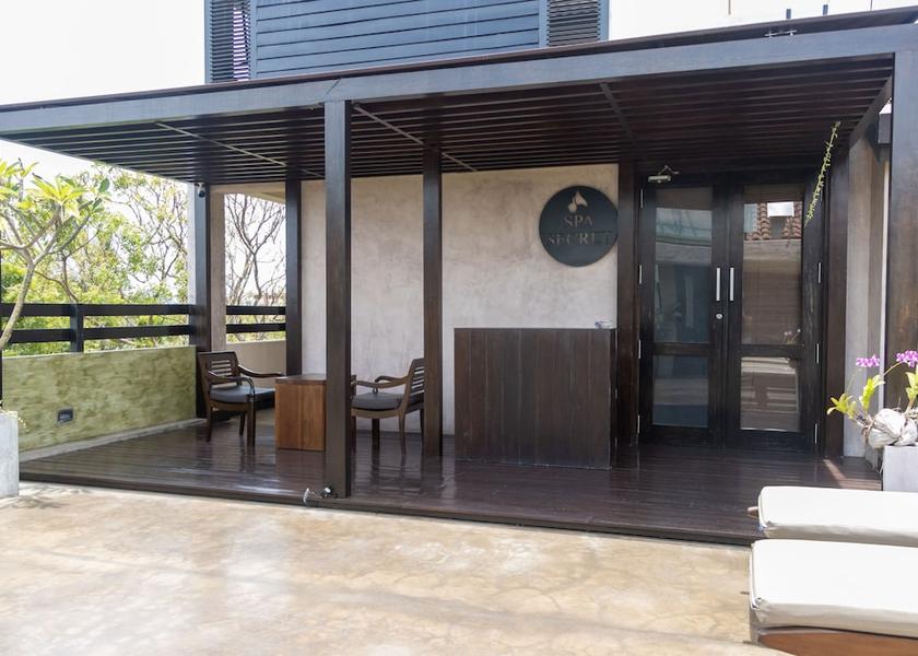 Western Province Negombo Spa reception