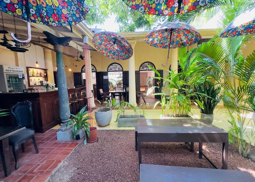 Galle District Galle Primary image