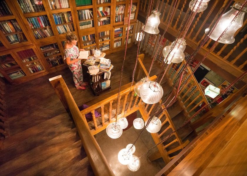 Matara District Dickwella Bar