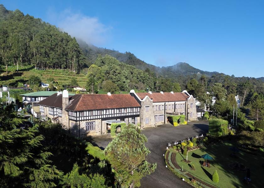 Central Province Nuwara Eliya Front of property